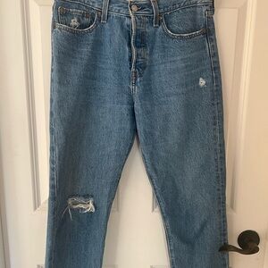 Levi's Wedgie Button Fly Blue Ankle & Cropped Jeans